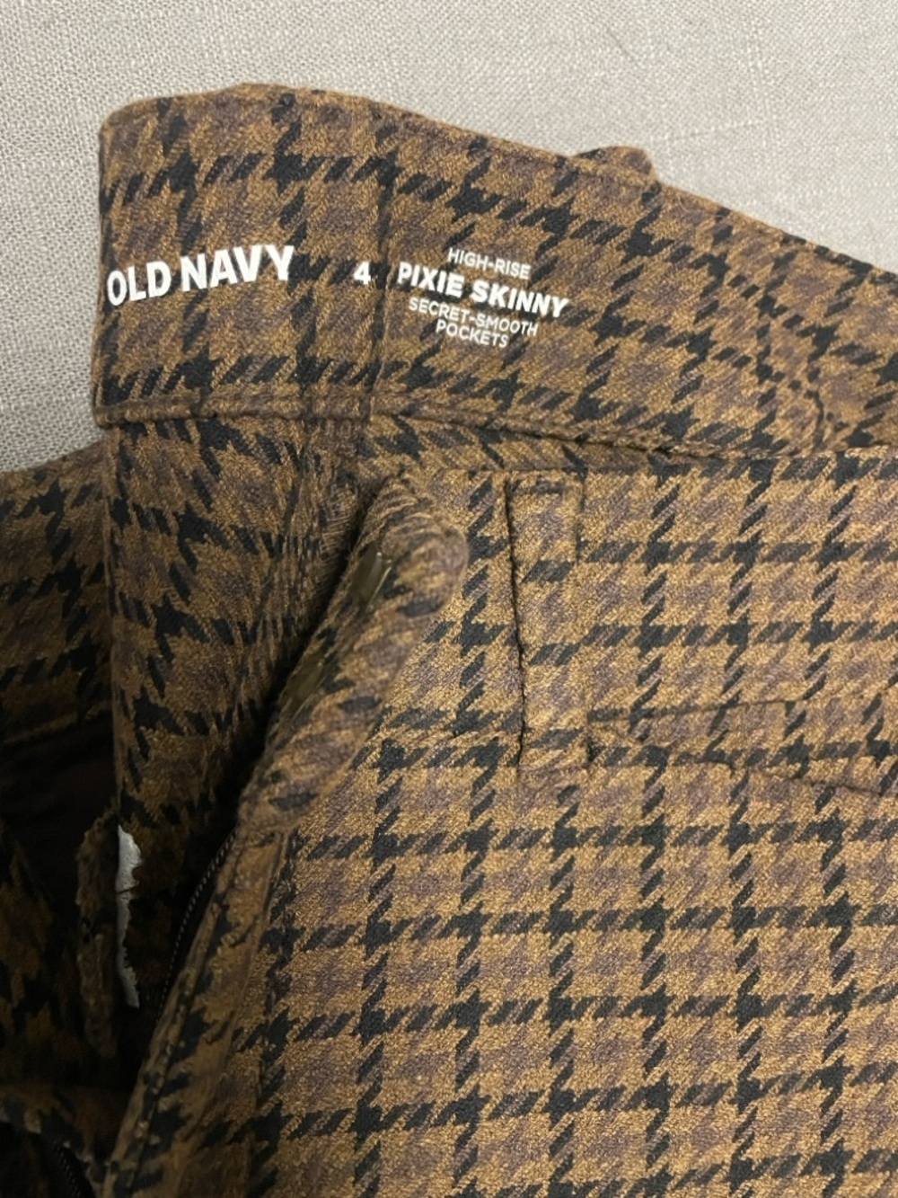 Old Navy Brown & Black Houndstooth Slim Pants